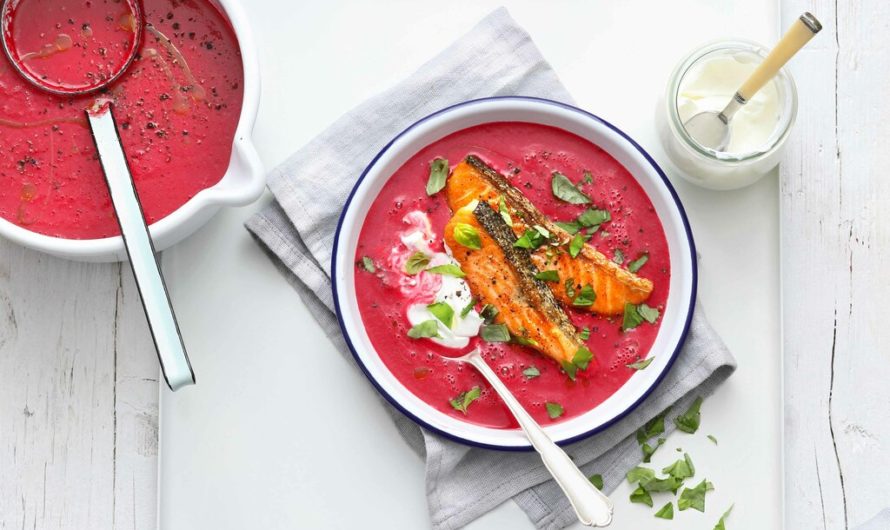 Marjellchens Traum, auch bekannt als Omas Rote Bete-Suppe, ist ein köstliches und gesundes Gericht. Hier ist ein klassisches Rezept für Omas Rote Bete-Suppe: