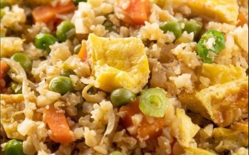 Gebratener Keto-Reis (Chinesisch)