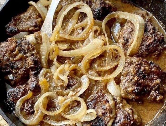 Rinderleber mit Zwiebeln – Ein Klassiker der deutschen Küche