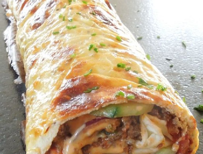 Hackfleisch-Käse-Rolle im Blätterteig – Herzhaft, Sättigend und Einfach Köstlich