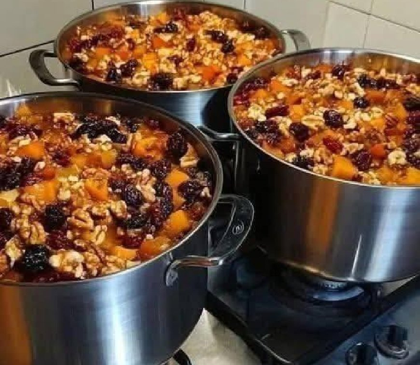 Omas Geheimnis: Capirotada – Der mexikanische Brotpudding, der Herzen wärmt