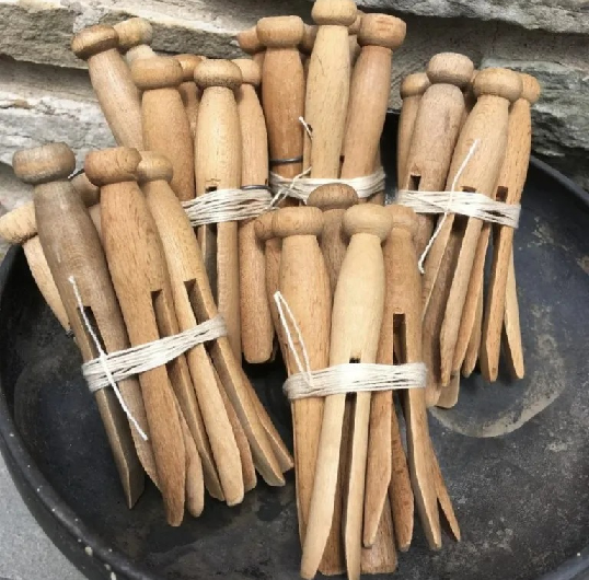 Vintage-Fund bei Oma: Was hat es mit diesen seltsamen Holzstäbchen auf sich?