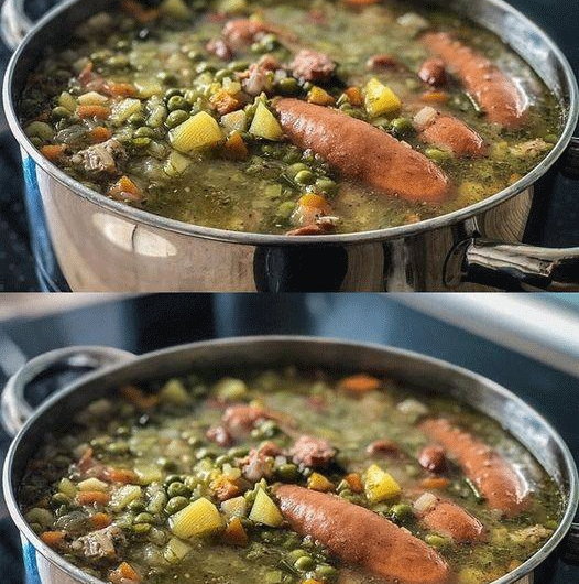 Deftige Erbsensuppe wie früher bei Oma – ein Rezept mit Seele