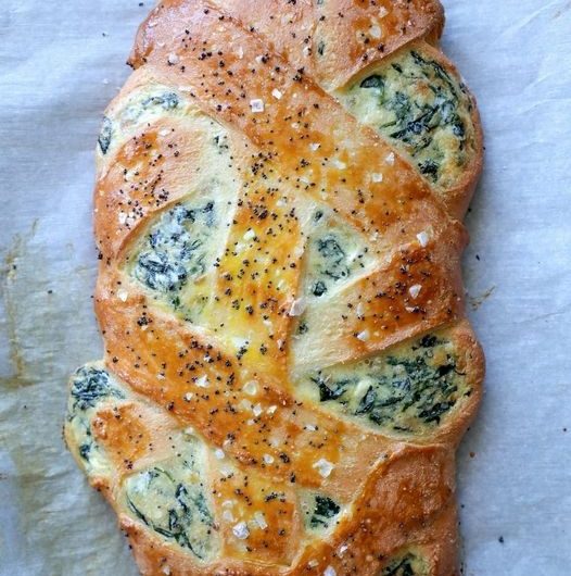 Calzone mit Spinat und Käse – Ein Klassiker neu entdeckt