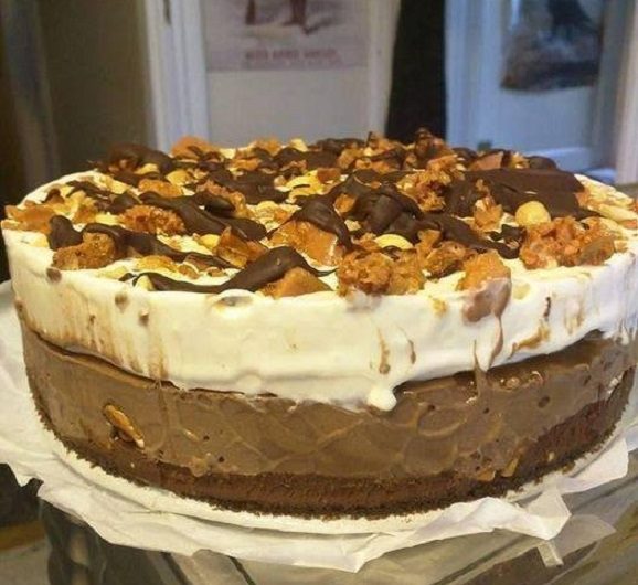 Keto Snickers Käsekuchen – Mein Low Carb Geheimnis aus der Küche