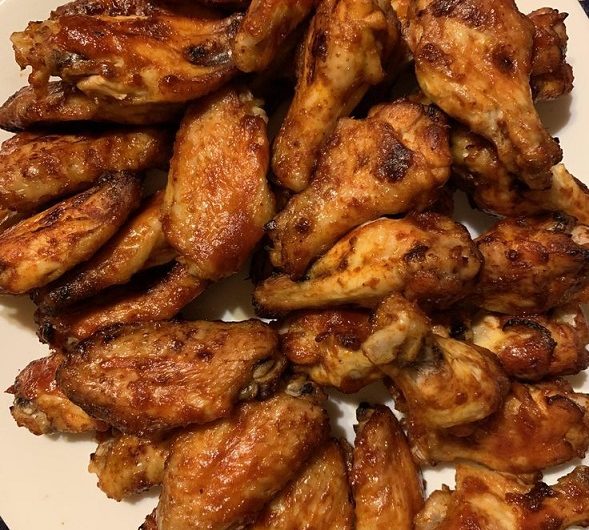 Knusprige Hähnchenflügel aus der Heißluftfritteuse – wie bei Oma, nur moderner!