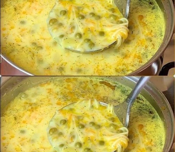 Ich nehme einfach ein Glas Erbsen – und in 20 Minuten steht diese cremige Erbsensuppe auf dem Tisch! Mein einfaches Rezept wie von Oma