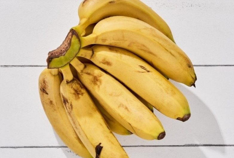 Welche Banane passt zu mir? Warum grüne, gelbe und sehr reife Bananen im Alltag ganz unterschiedlich wirken können