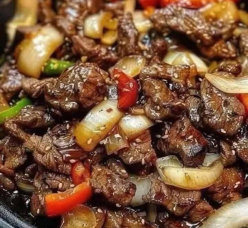 Chinesisches Pfeffersteak mit Zwiebeln