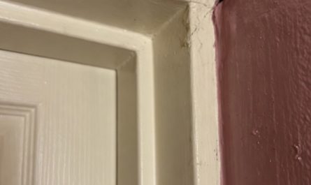 Ein unerwarteter Fund im Hotelzimmer sorgt für Neugier